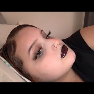 Meet your Posher, Felicia